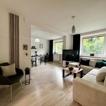 Apartmany New Forest Retreat - U Lesa, S Parkovanim, 300Mbit Internet Jesenik Bagian luar foto