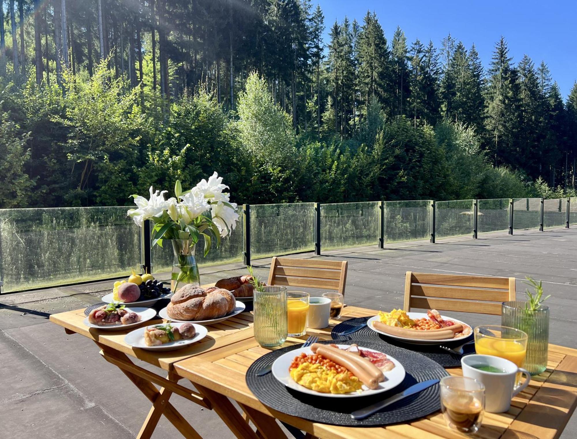 Apartmany New Forest Retreat - U Lesa, S Parkovanim, 300Mbit Internet Jesenik Bagian luar foto