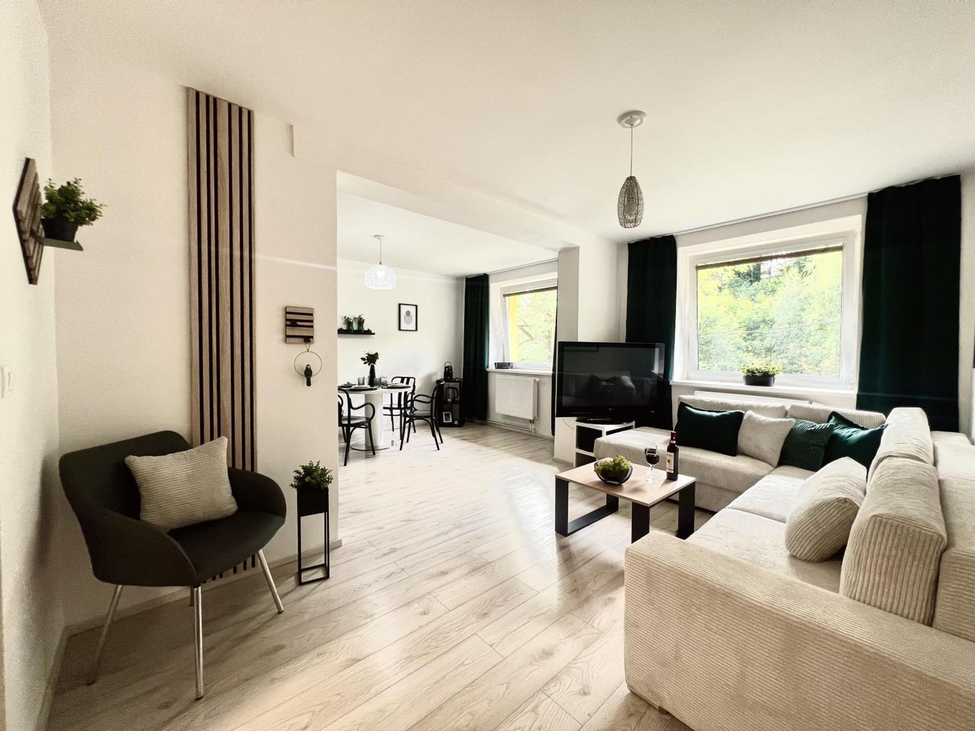 Apartmany New Forest Retreat - U Lesa, S Parkovanim, 300Mbit Internet Jesenik Bagian luar foto